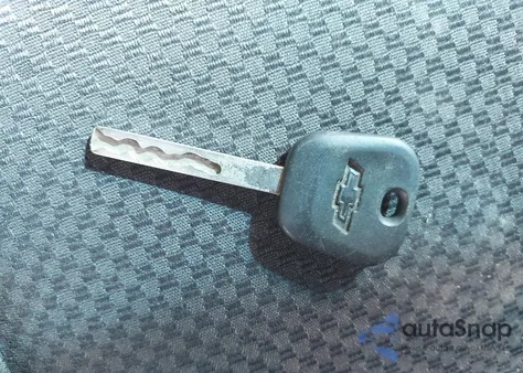 2016 Chevrolet Silverado 1500 1Lt from USA, damaged, VIN 1GCVKREC6GZ248315